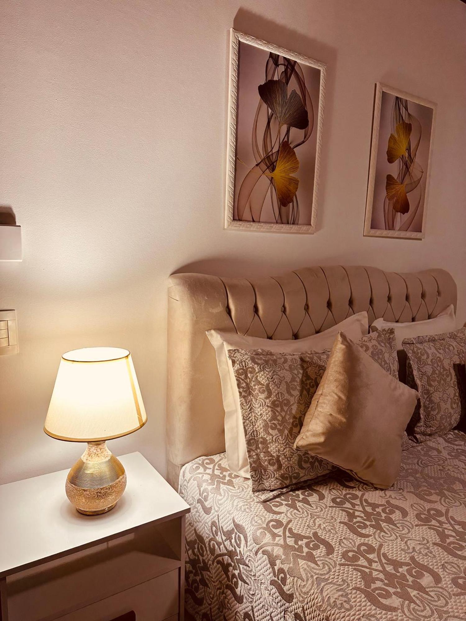 Blue Village Boutique 4*